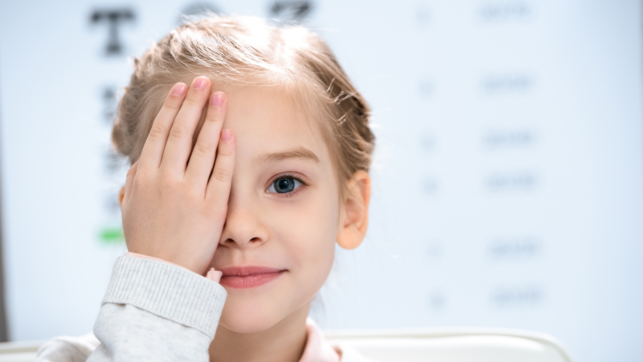 Kindergarten Eye Exams Child Covering Eye